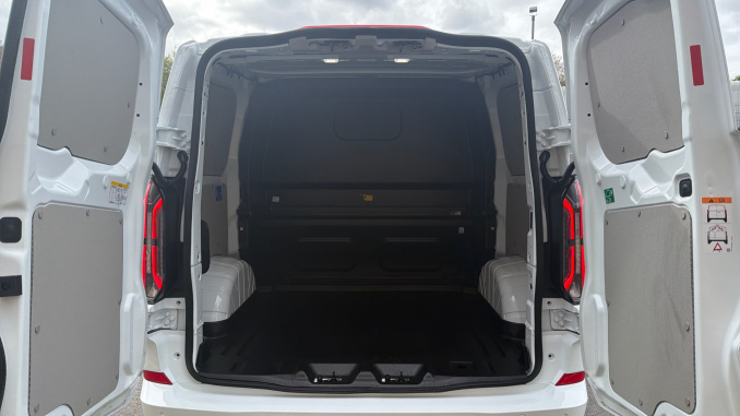 Ford Transit Custom 320 L1 Petrol Fwd 2.5 PHEV 232ps H1 Van Sport Auto - Image 12